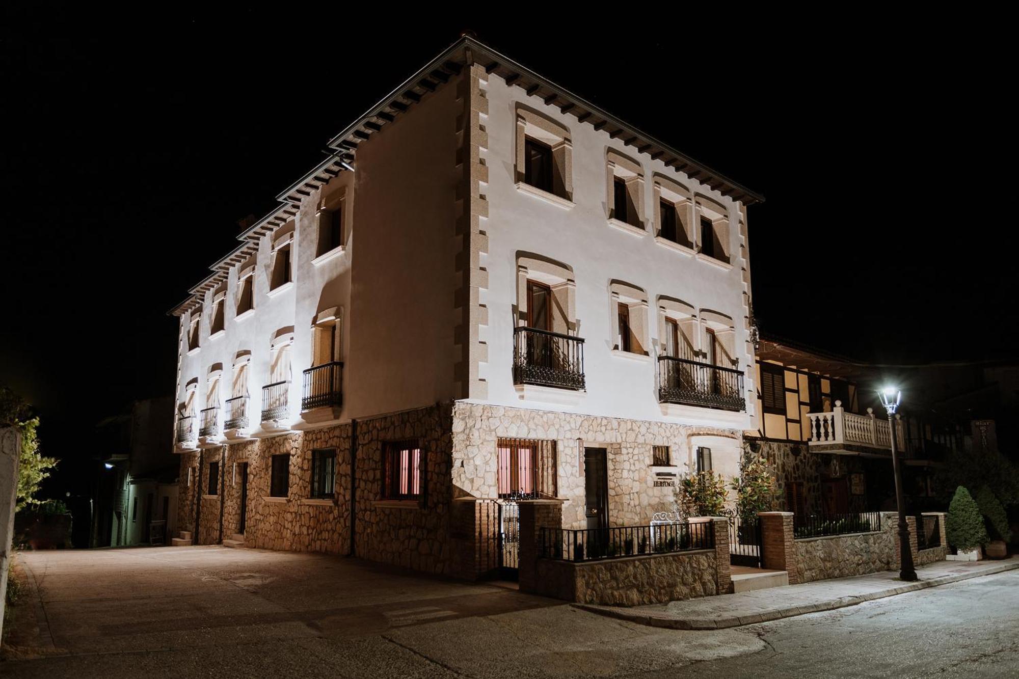 Apartamentos Boutique Heritage San Martín de Trevejo Exterior foto